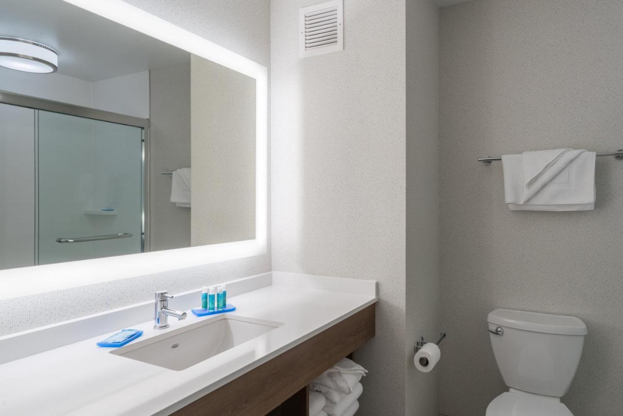 Holiday Inn Express Radcliff Fort Knox By Ihg Bagian luar foto