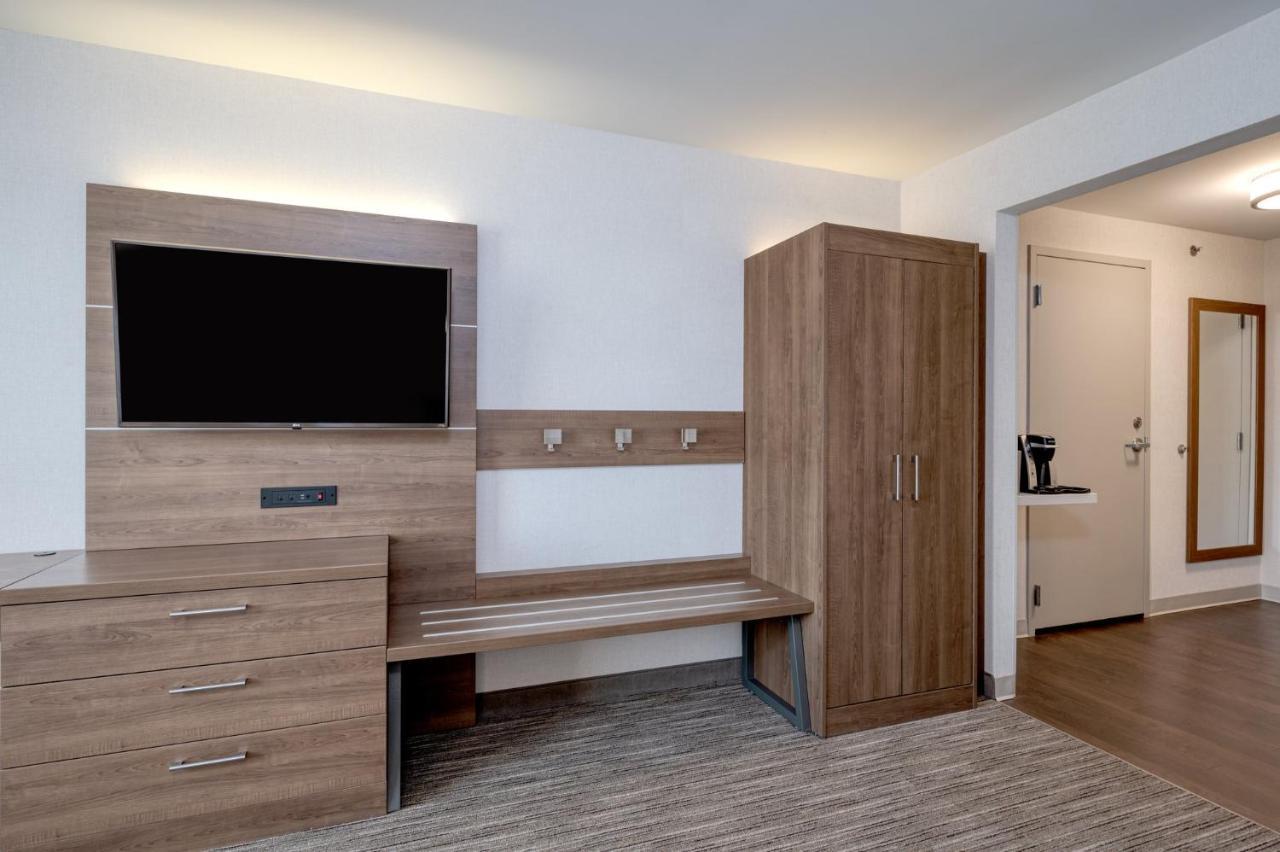 Holiday Inn Express Radcliff Fort Knox By Ihg Bagian luar foto