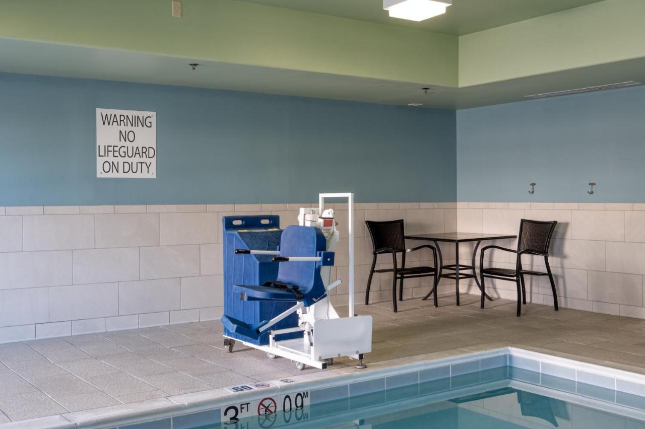 Holiday Inn Express Radcliff Fort Knox By Ihg Bagian luar foto