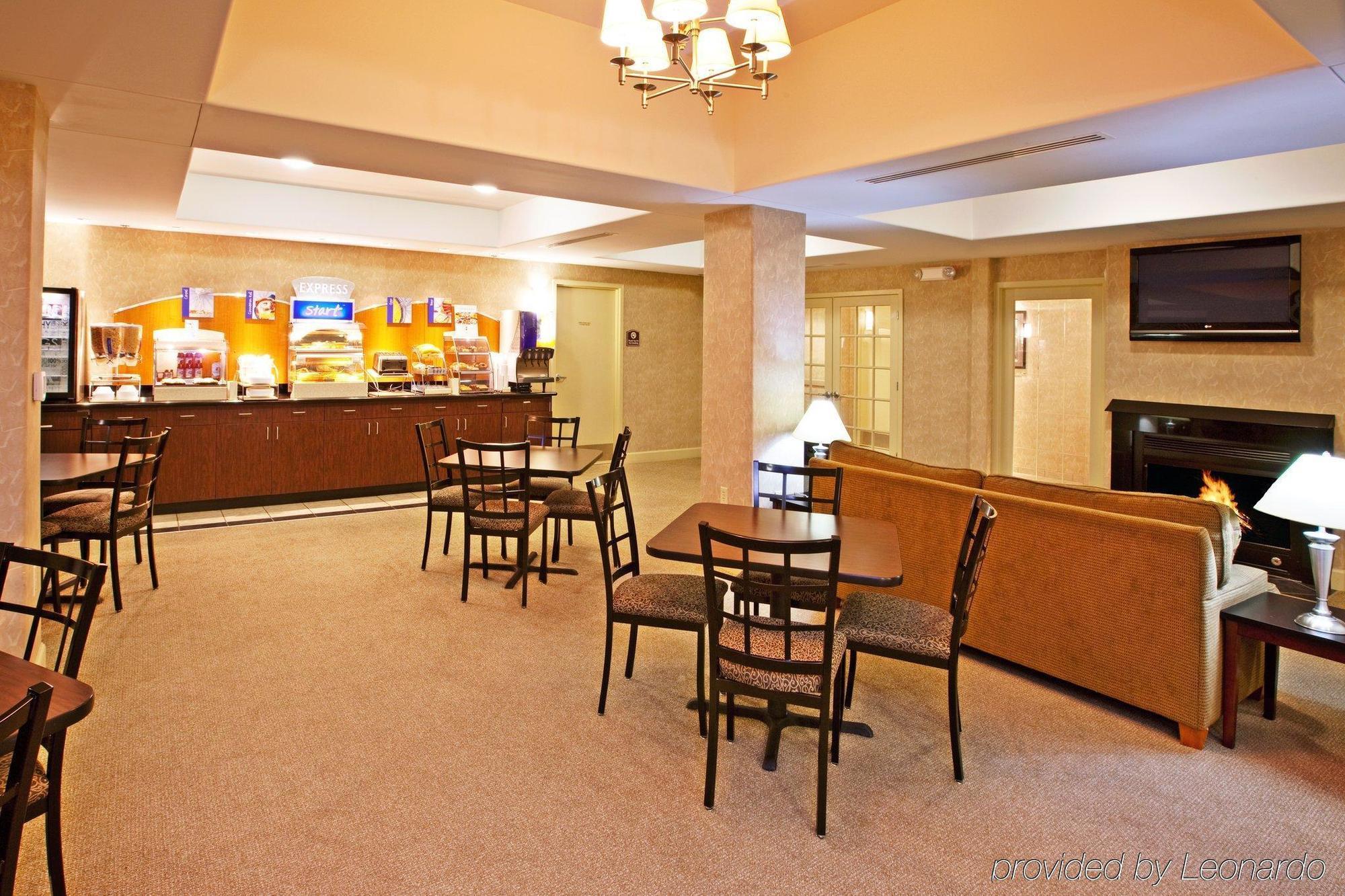 Holiday Inn Express Radcliff Fort Knox By Ihg Bagian luar foto